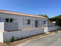 Petite maison au calme, dans une impasse - B&B L'Épine