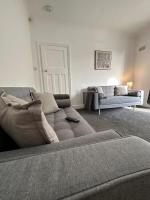 B&B Middlesbrough - Millfield House by Blue Skies Stays - Bed and Breakfast Middlesbrough