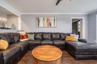 Colleens Corner Captivating 4bed 2.5 bath in Charming Neighborhood - B&B Little Rock