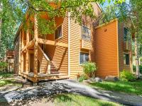 The McCloud Condominium complex is one of the most popular vacation rentals - Bed and Breakfast Incline Village