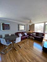 B&B Woolwich - Entire flat, comfortable 2 double bedrooms - Bed and Breakfast Woolwich