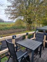 Tiny Home mit Panoramaterrasse - Ausblick ins Grüne inklusive - B&B