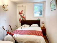 B&B Sceaux - 3 private rooms shared flat in a villa at Sceaux 600m RER B direct to Notre-Dame - Bed and Breakfast Sceaux
