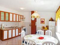 Apartamento con terraza 