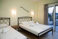 Habitación Triple Básica