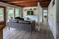 Stark Mountain Sanctuary - B&B