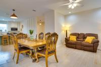 WFH-Friendly Brownsville Home with Private Patio - B&B Brownsville