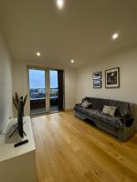 B&B Londres - Spacious 2 Bedroom Penthouse Retreat - Bed and Breakfast Londres