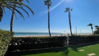 MEDDAYS CHALET MAREMAR - B&B Miami Playa
