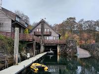 Holiday Home - Boathouse East Balcony Suite Lochview