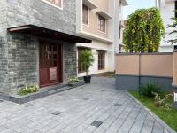 Appartamento con 3 Camere da Letto