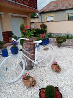 Margaret Apartman - B&B Egerszalók