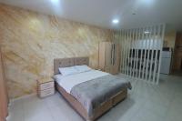 Просторная студия, New Boulevard - B&B Batumi