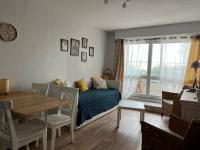 L'Escale ensoleillée, 2 pièces sur le Port proche Juno Beach - B&B Courseulles-sur-Mer