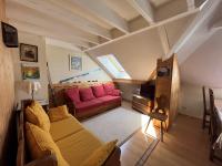 Charmant T4 Duplex au Centre du Village avec Garage - Équipé pour 6/7 Personnes - FR-1-761-12 - B&B