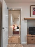 Y Cwtch Cottage By Birch Stays - B&B