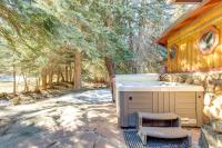 Charming Idaho Springs Retreat on Chicago Creek! - B&B