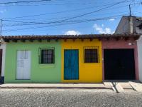 B&B Antigua Guatemala - La 4ta Hostal - Bed and Breakfast Antigua Guatemala