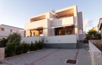 Apartments Tomana - B&B Novalja