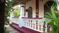 4BHK Private Pool villa in North Goa with Kayaking nearby!! - B&B Moira