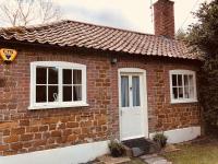 Gamekeepers Cottage, hot tub & open fire. - B&B Gaywood