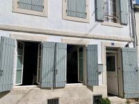Les Marionnettes, Maison de ville 80m2 avec terrasse - Chambres d’hôtes