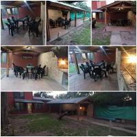 Casa quinta chica con pileta quincho y parque para 8 comfirmar reserva x telefono - B&B
