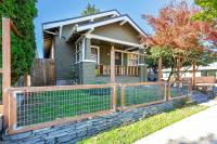 The Betty - A 1920s Vintage Bungalow - Bed and Breakfast