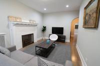 Vibrant 4BR Haven in Historic Hyde Park, Near UChi - Ferienwohnung