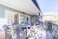 La Villette sleeps 9 fireplace BBQ Pet Friendly - B&B