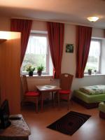 Doppel- oder Zweibettzimmer