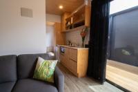 B&B New Plymouth - The Dunes At Fitzroy Beach - Unit 4 - Bed and Breakfast New Plymouth