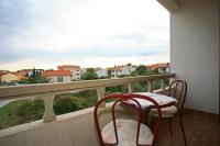 Apartment & room Dinka, Krk - Bed and Breakfast Krk
