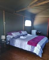 Hillcrest Lodge Tents - Sandstone