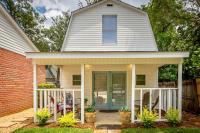 Beach Barn - 5min to Pcola Beach - B&B