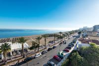 MAGIC OF THE OCEAN, front Line Beach in Playamar-Parking, Sea Views, Pool, tenis, paddle, wifi and Aircon - B&B Torremolinos