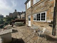 Cherry Garth - Bed and Breakfast Sleights