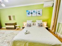 B&B Atyrau - # 22 Яркая и уютная квартира MODERN - Bed and Breakfast Atyrau