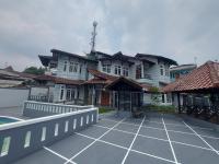 Villa saung panenjoan - B&B Puncak