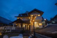 B&B Nuwara Eliya - The Tapherini Bungalow - Bed and Breakfast Nuwara Eliya