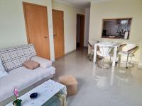Apartment mit Balkon