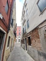 Ca' Laura - San Marco Canal View - B&B Venecia