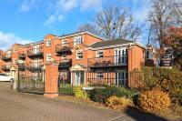 Superb Modern Apartment, FREE Secure Parking! - B&B