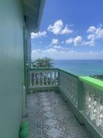 Greenhouse on the Hill, Sea View Studio Apartment - Ferienwohnung Laborie