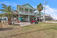 B&B Bolivar Peninsula - Steps to beach Golf Cart About Time Beach Retreat - Bed and Breakfast Bolivar Peninsula