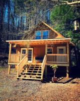 B&B Triplett - Rustic Retreat: Scenic A-frame Farmhouse - Bed and Breakfast Triplett