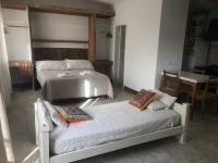 La Higuera con Parking A - B&B