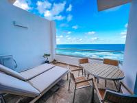 Luxurious SubPh Apt Atlantis W/ Ocean View & PRK - Ferienwohnung San Juan
