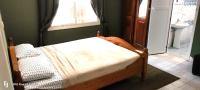 Chambre Double ou Lits Jumeaux avec Salle de Bains Privative