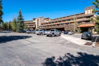 NEW Tamarron Lodge unit-amazing views and 10 miles to Purgatory! - B&B